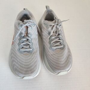 Hoka One One Gaviota 5 Sneakers